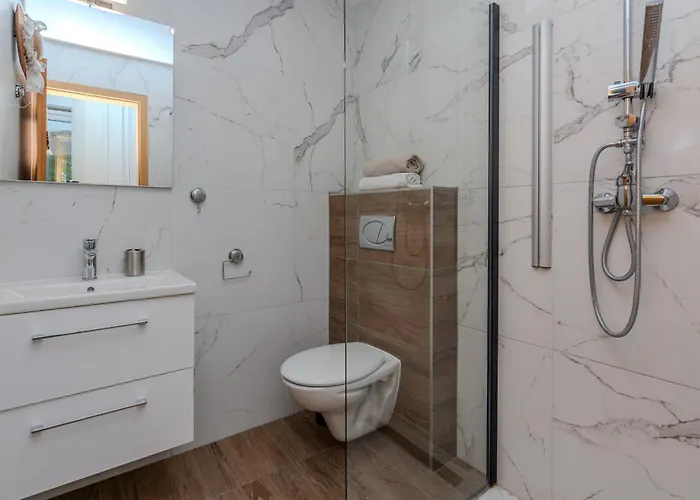 بيت للعطل Family Friendly House With A Parking Space Zaton, Zadar - 23570 *