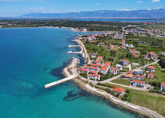 بيت للعطل Family Friendly House With A Parking Space Zaton, Zadar - 23570